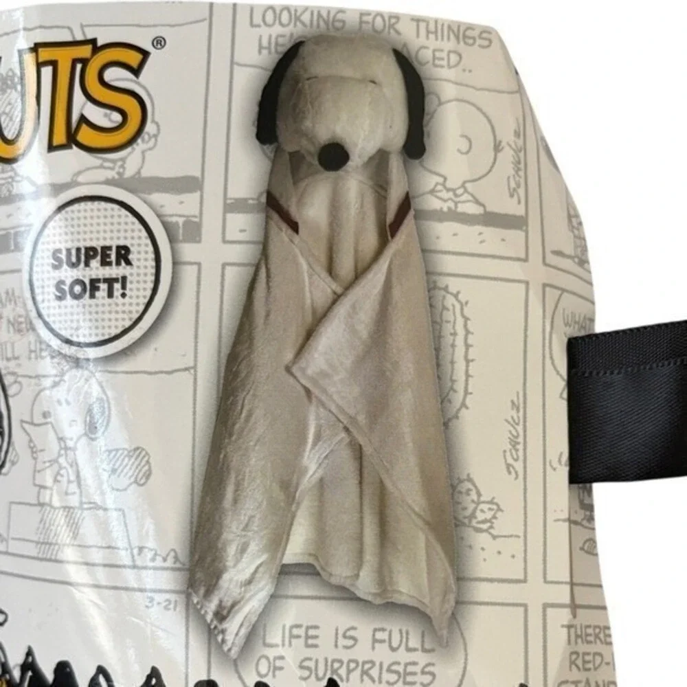 Peanuts Snoopy Hooded Throw Blanket - Black and White 30in x 50in NEW